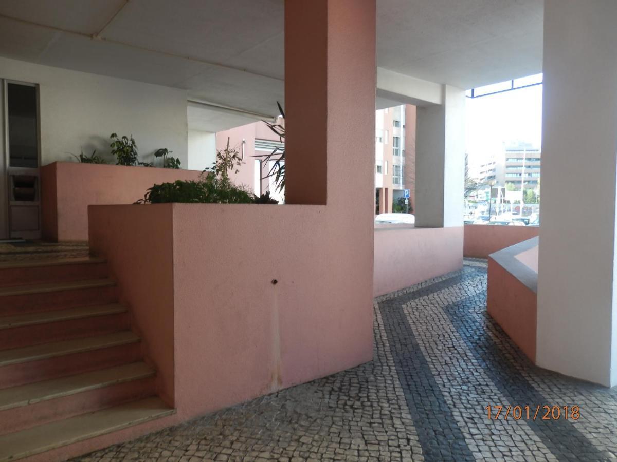 ליסבון Parque Das Nacoes, Near Airport, Metro Station מראה חיצוני תמונה